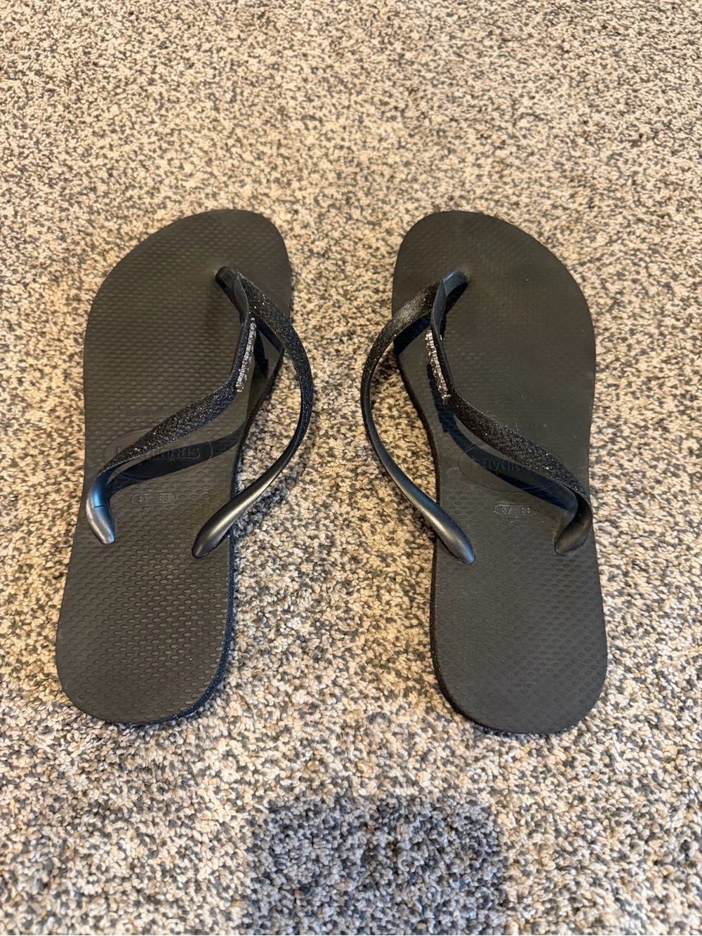 Classic Havianas Black Flip Flop Sandals